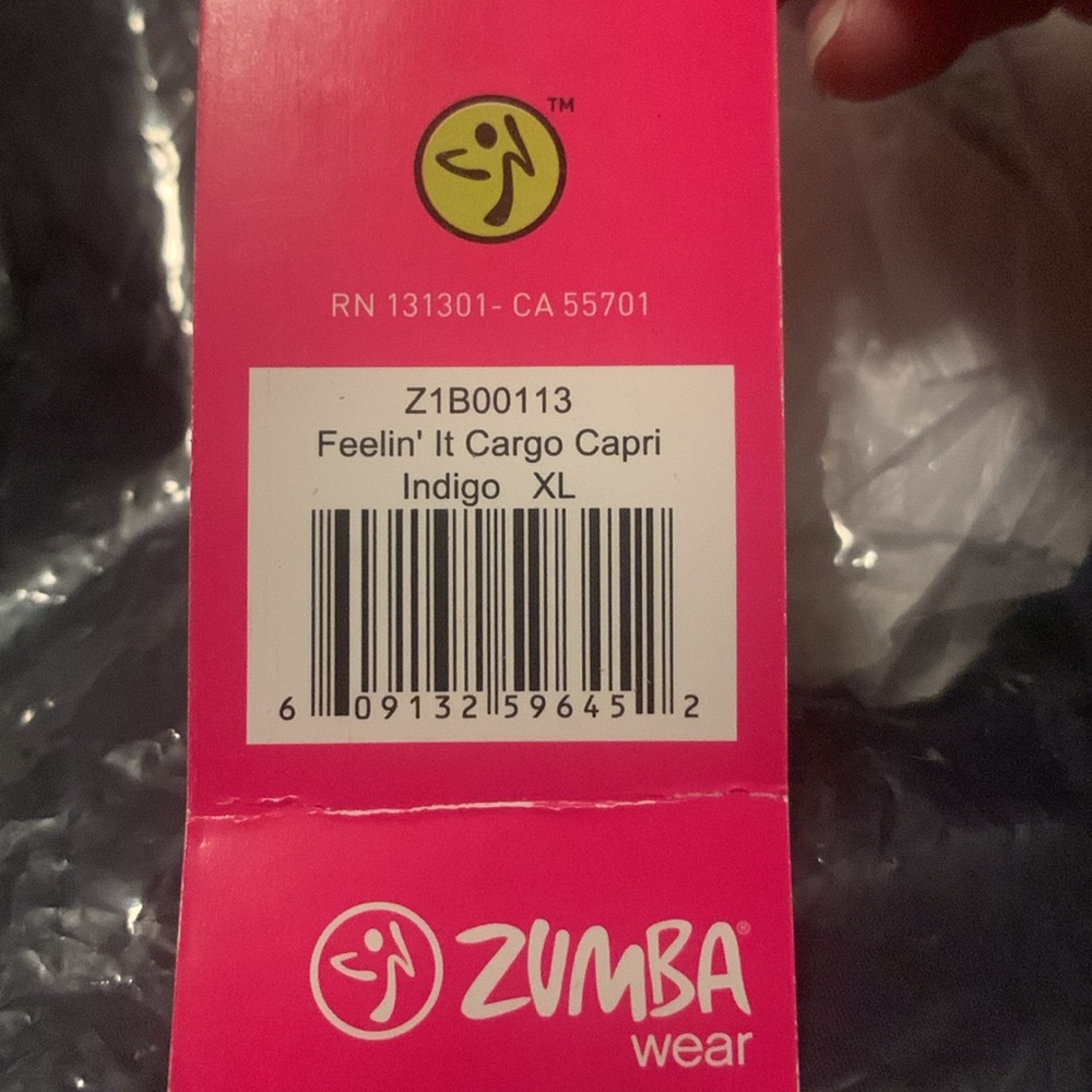 Zumba Feelin’ It Cargo Capri - Picture 8 of 8